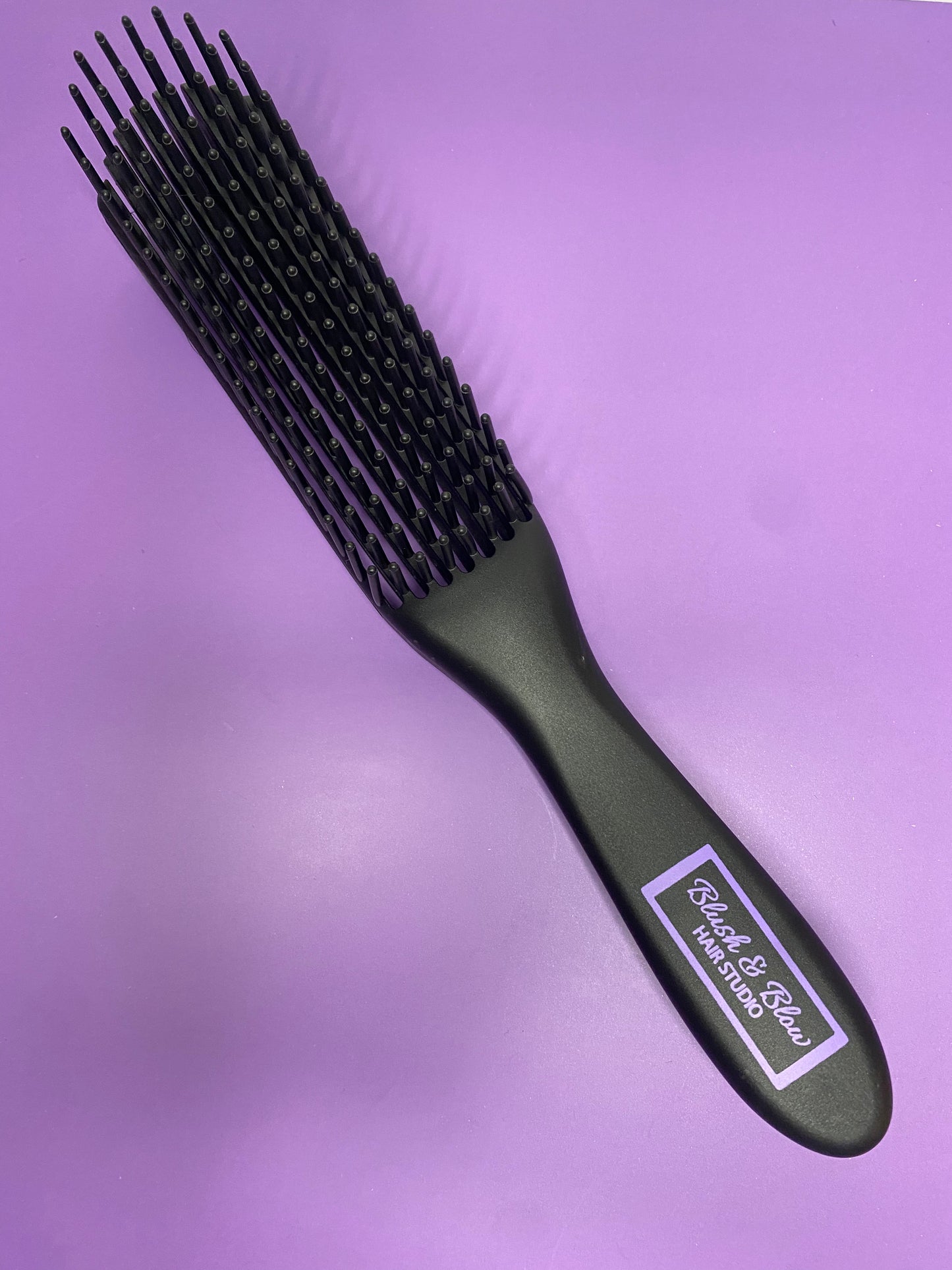 Blush And Blow Volumizing Detangling Brush